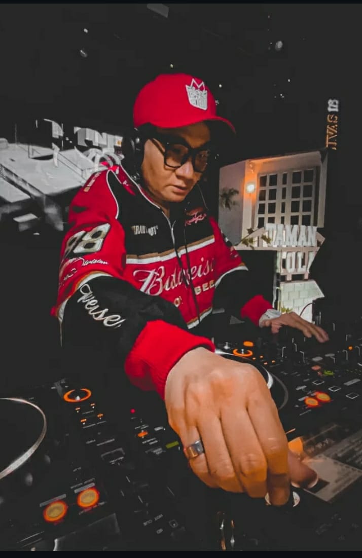 DJ Alex